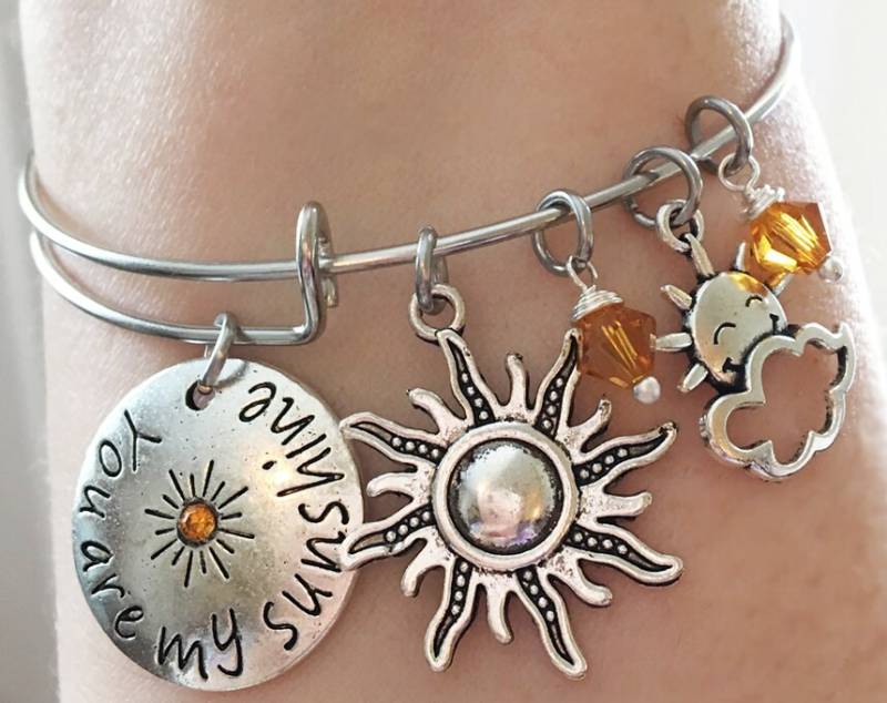 You Are My Sunshine Topas Gelb Sunny Liebe Wolke Freund Sonne Tochter Freundin Frau Geschenk Antik Silber Draht Armreif von TrendyGurlSales