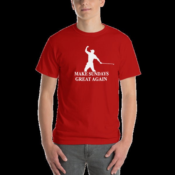 Machen Sie Sonntage Wieder Großartig Tiger Woods Herren T-Shirt von TrendyTeeStore