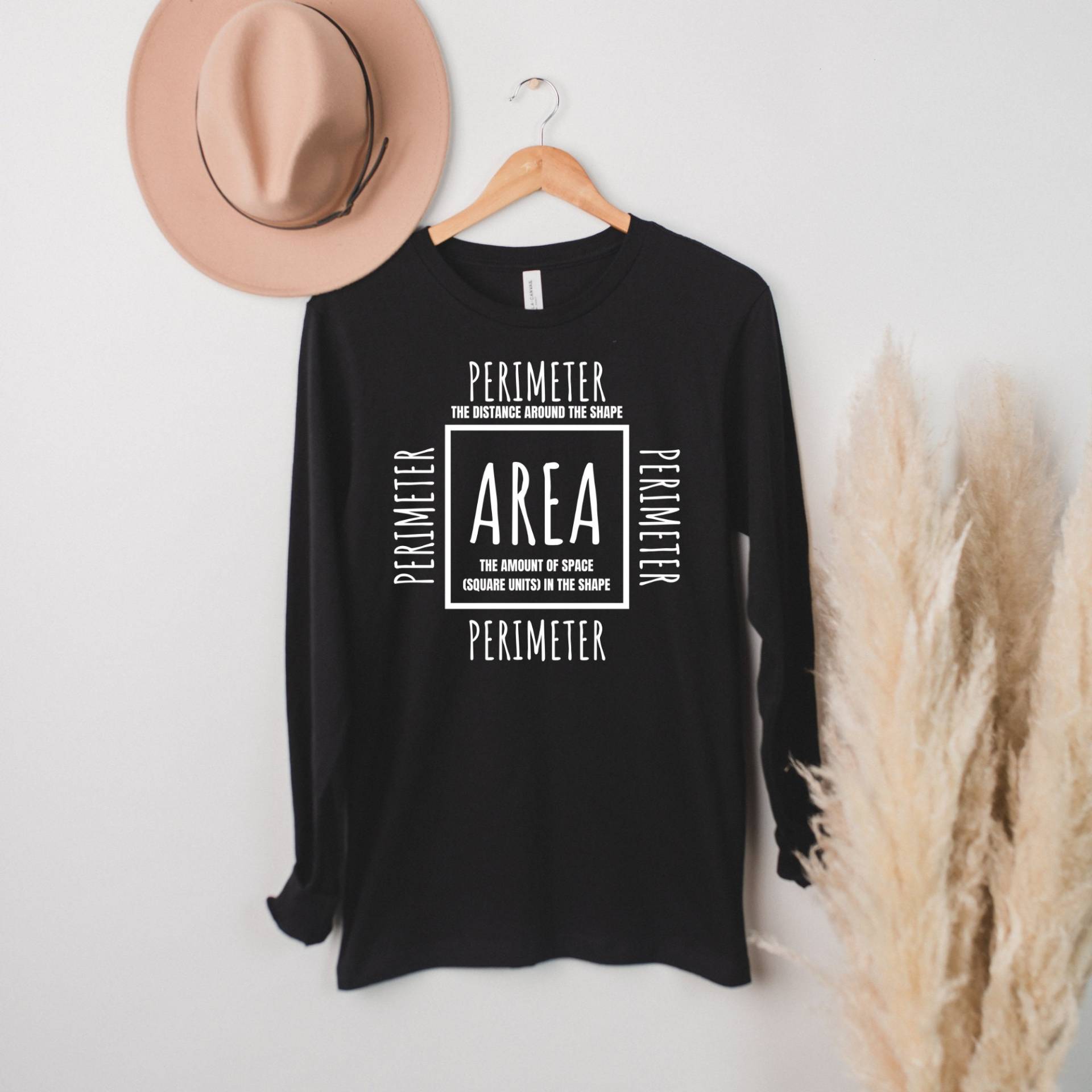 Area & Perimeter Tshirt Lustige Frauen Shirt Mathe Liebhaber Lehrer Geschenk von TrendyTigerShop