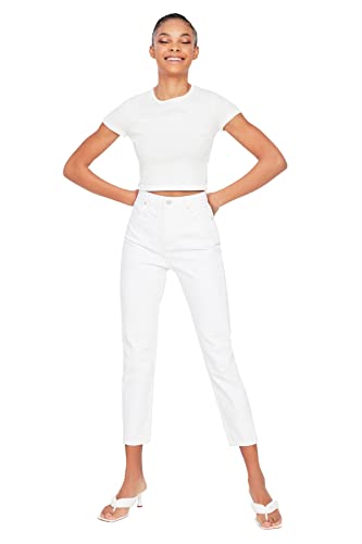 TRENDYOL Damen Witte hoge taille moeder Jeans, Weiß, 40 EU von TRENDYOL