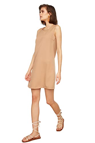 Trendyol Damen Camel Basic Sleeveless Casual Dress, Camel, 34 EU von TRENDYOL