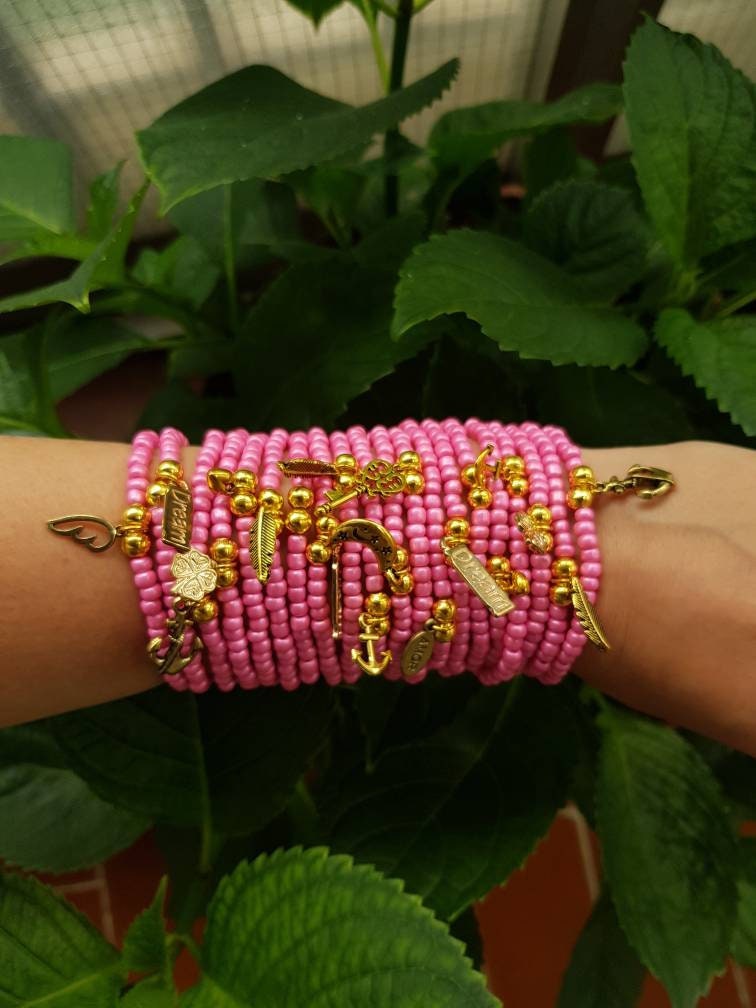 20 Rosa Armband - Stapelbares Freundschaftsbänder Stretcharmband Armbandset Sommerschmuck Frühlingsarmband Boho von TresJoliePT