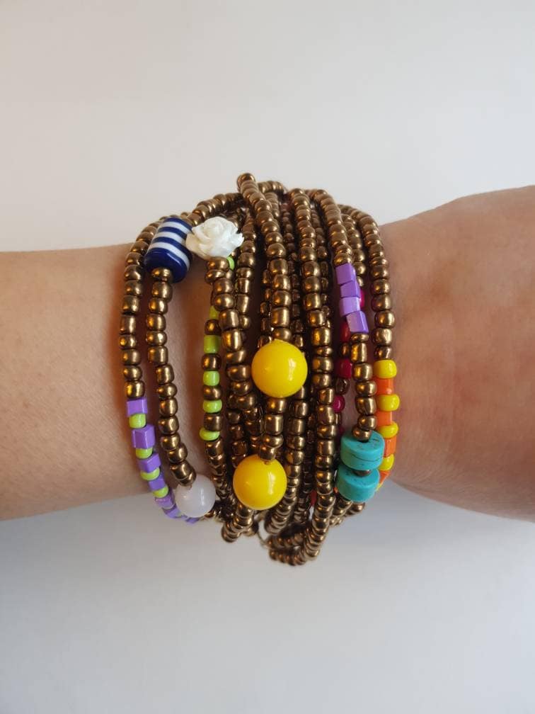 Boho Chic Mehrstrang Armband - Verstellbares Saatbeed Lustiger Schmuck Style Trendige Armbänder Goldener Boho Chic Mehrstrang Armband - Verstellbares Saatbeed Lustiger Schmuck Style Trendige Armbänder Goldener von TresJoliePT