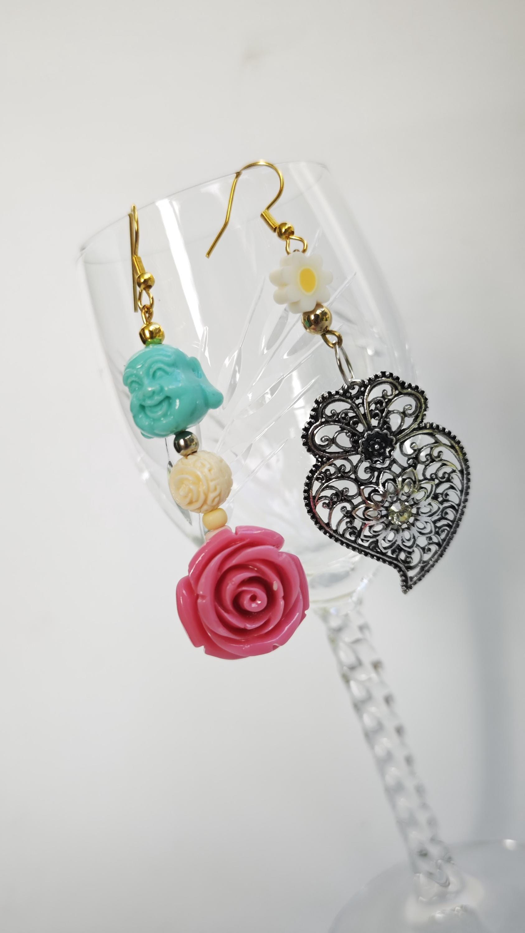 Gemischte Ohrringe - Mismatch-Mix-Ohrringe-Assemblage Lange Kronleuchter-Ohrringe Budahh Upcycle-Schmuck Süße Vogel-Ohrringe Gemischte Ohrringe - Mismatch-Mix-Ohrringe-Assemblage Lange Kronleuchter-Ohrringe Budahh Upcycle-Schmuck Süße Vogel-Ohrringe von TresJoliePT