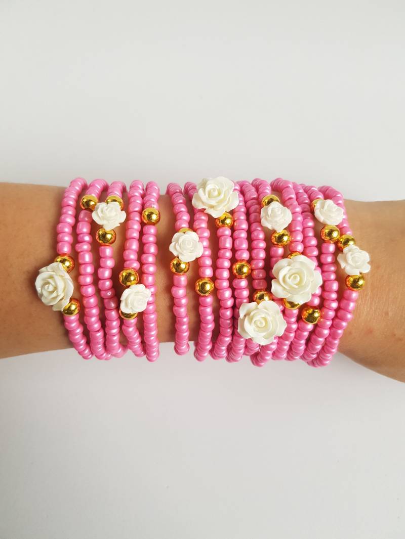 Rosa Armband - Freundschaftsarmband Layering-Armbänder Stretch-Armbänder Rosenarmbänder Perlenarmband Weiße Rosen Armband-Set von TresJoliePT