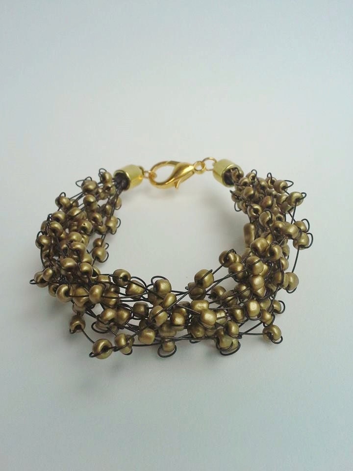 Seed Perlen Und Draht Litze Anweisung Armband-Gold Schwarz von TresJoliePT