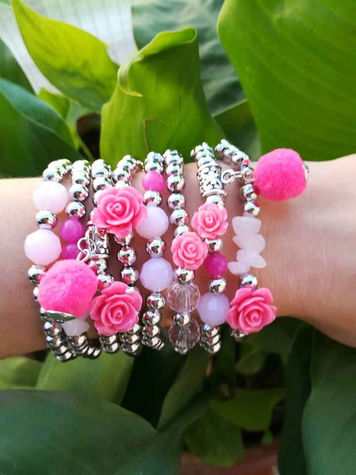 Silber-Metall-Perlen, Silber Schmuck, Armbänder, Rosa Und Silber, Armband, Bommel Rose, Rose Set, Dehnung von TresJoliePT