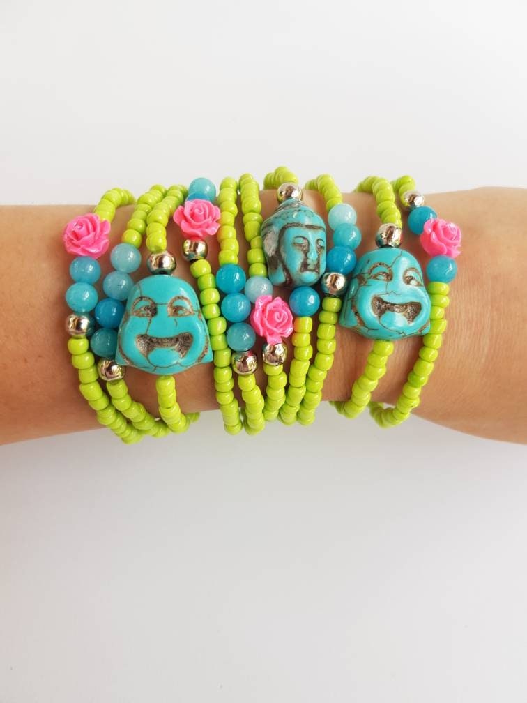 Türkiser Buddha - Perlenarmbänder Layering-Armbänder Freundschaftsarmbänder Stretcharmband Frühlingsarmband Boho von TresJoliePT