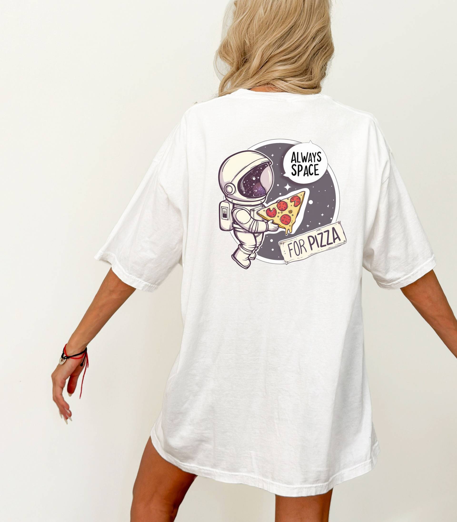 T-Shirt Always Space For Pizza, Pizzalover, Pizzatower, Geschenk Zum Geburtstag Freunde Familie, Geschenkideen Tshirt Lustig T-Shirt Always Space For Pizza, Pizzalover, Pizzatower, Geschenk Zum Geburtstag Freunde Familie, Geschenkideen Tshirt Lustig von TresjolieDesignshop
