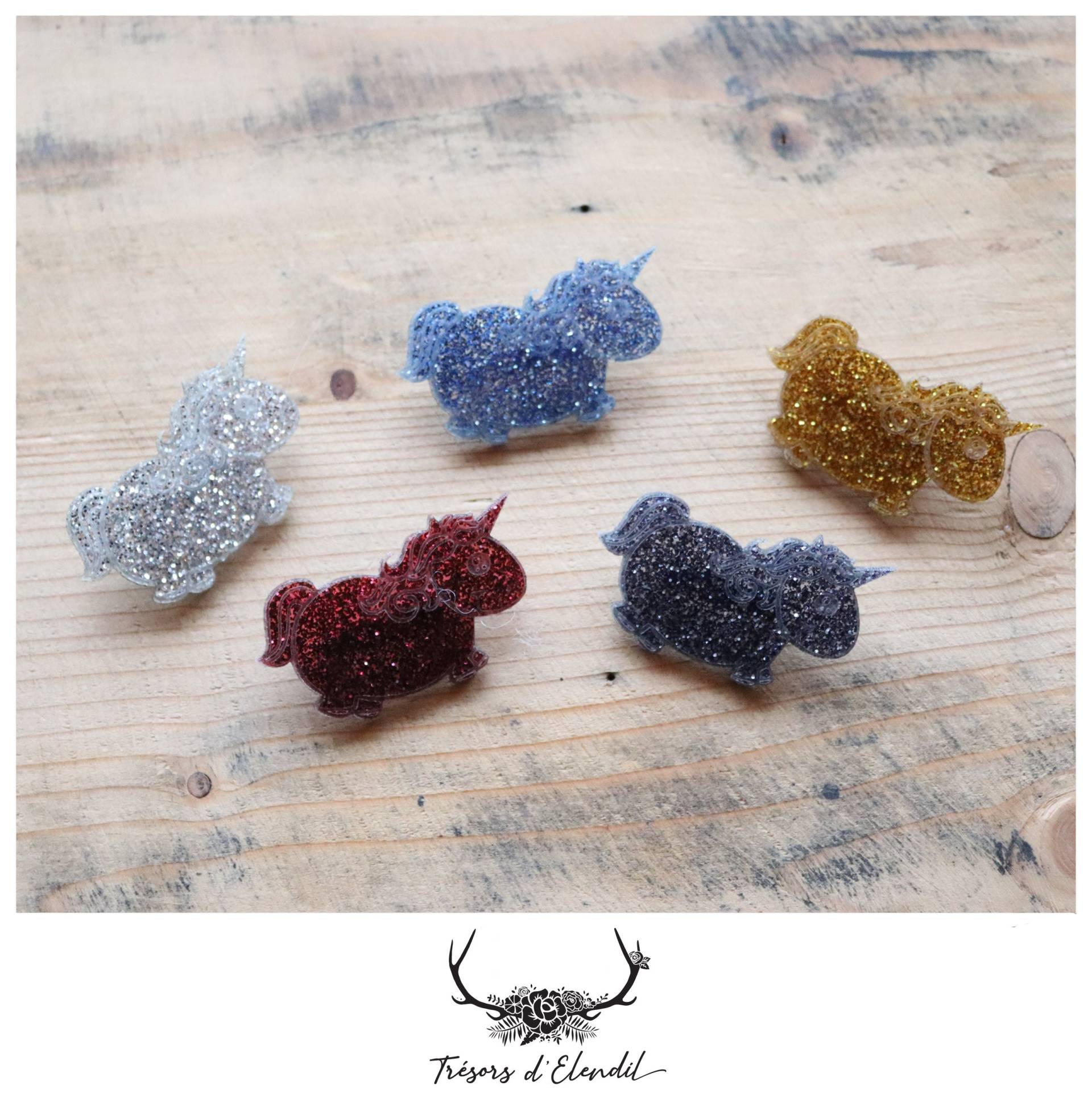 Glitzernde Kawaii Einhorn Brosche Glitzernde Kawaii Einhorn Brosche von TresorsdElendil