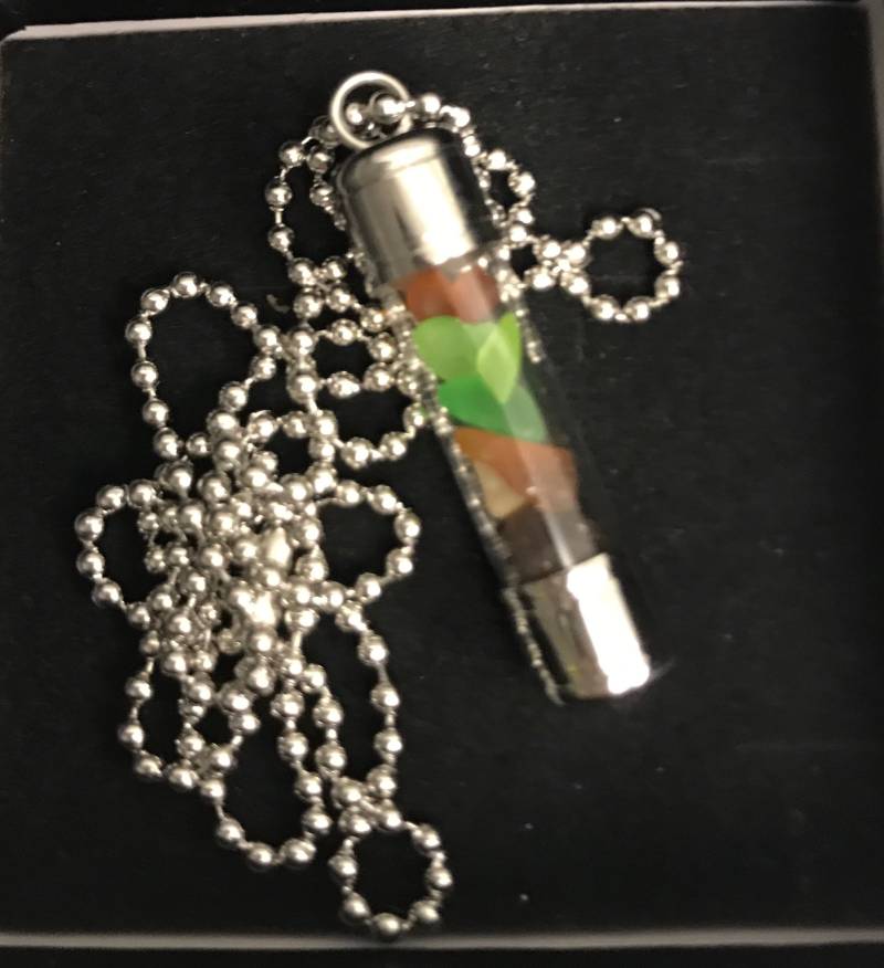 Handverlesene Echtes Meeresglas Aus Der Berühmten Böcken Surfspot Handverlesene Echtes Meeresglas Aus Der Berühmten Böcken Surfspot von TrestlesNecklaceCo