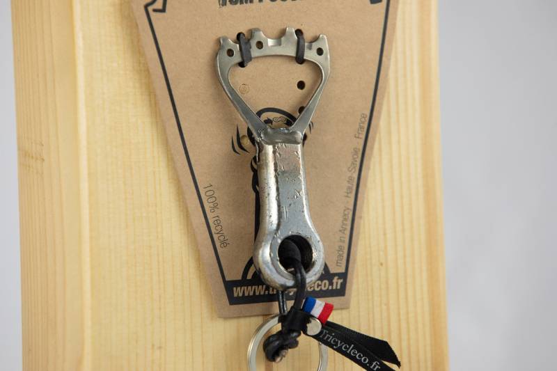 Tom Thumb Der Kurbelflaschenöffner Xxs Tom Thumb Der Kurbelflaschenöffner Xxs von TriCyclEco