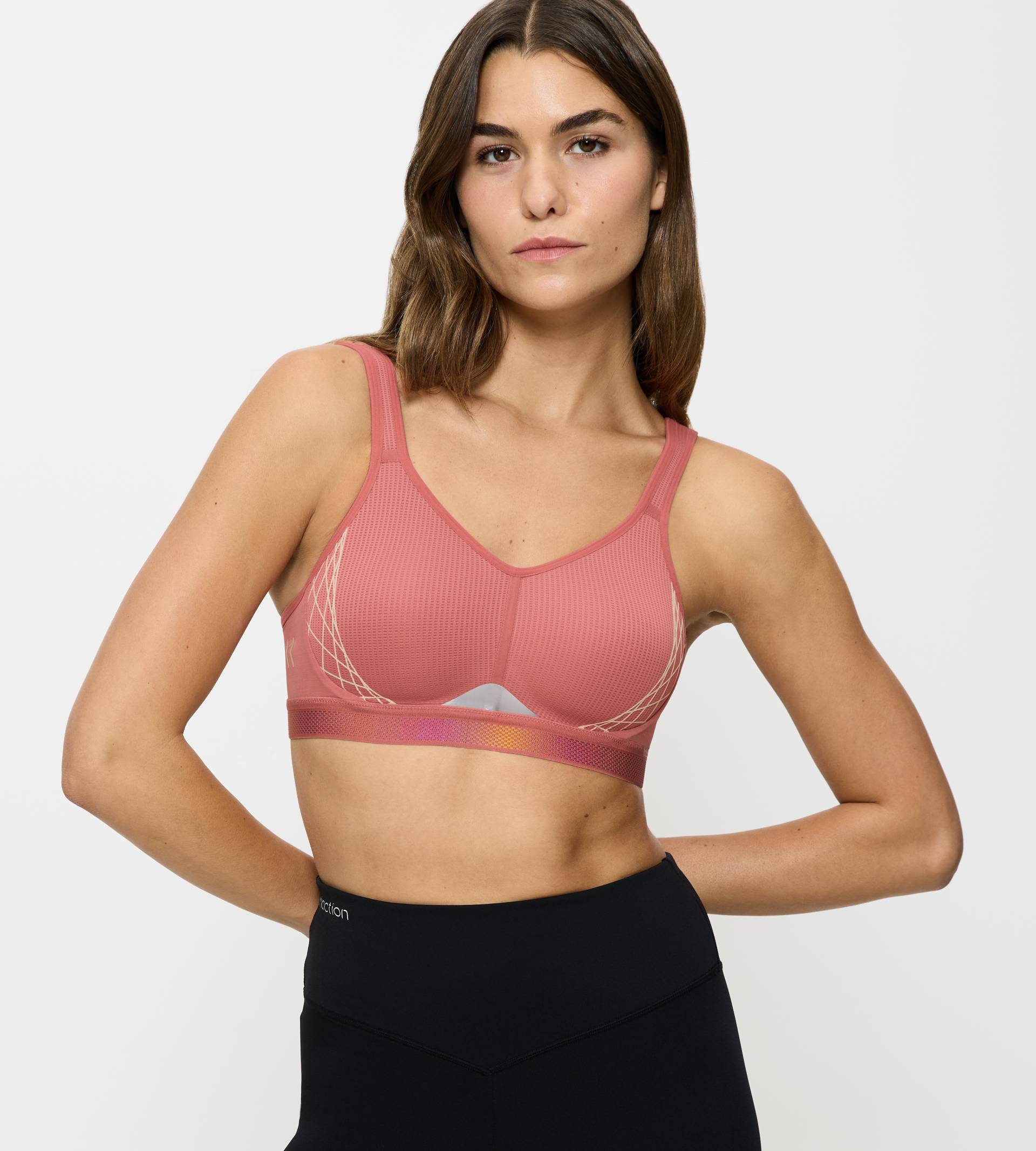 triaction by Triumph Sport-BH "Triaction Cardio Flow P EX", atmungsaktiv und extremer Halt von Triaction By Triumph