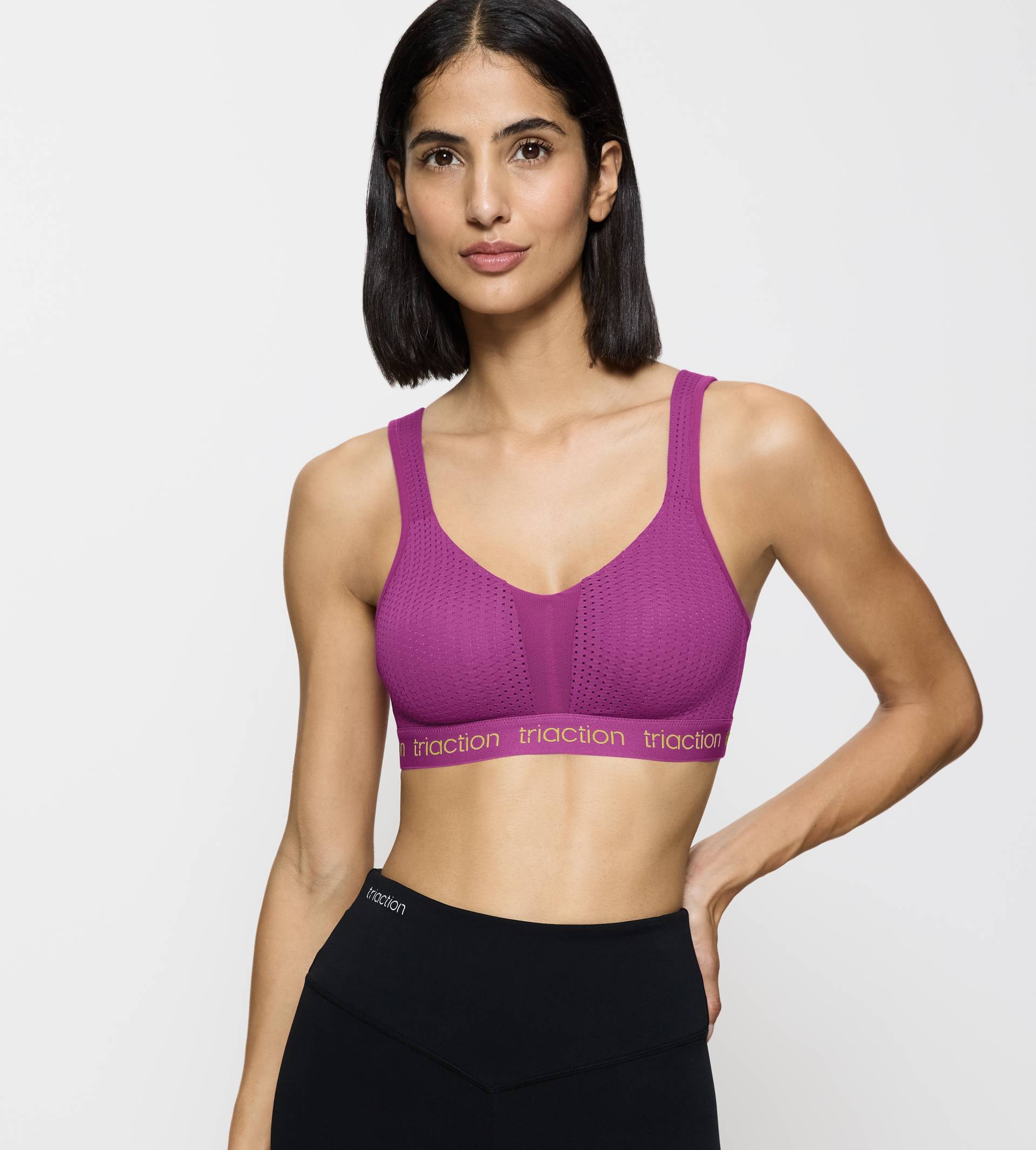 triaction by Triumph Sport-BH "Triaction Energy Lite N EX" atmungsaktiv und extremer Halt von Triaction By Triumph