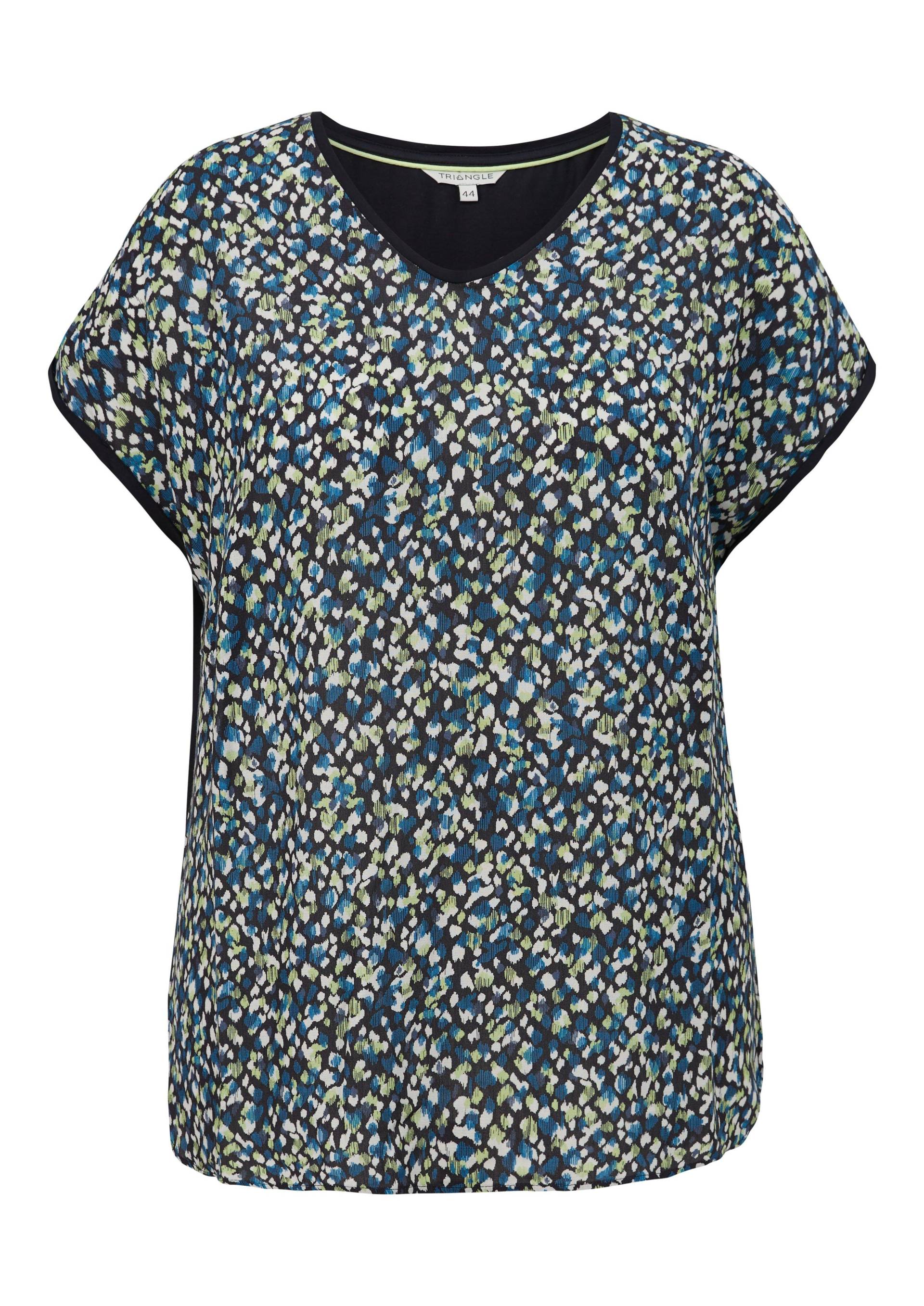 Große Größen: Shirt im Muster- und Materialmix, mit V-Ausschnitt, blau gemustert, Gr.44-54 von Triangle