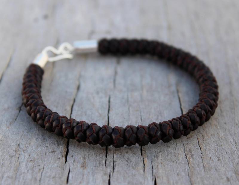 Handgemachte 925 Silber Lederarmband. Armband Leder Geflochtene Kugeln Verschluss 925.handmade Armband Sterling Schloss. Unic Arbeit von TribDesign