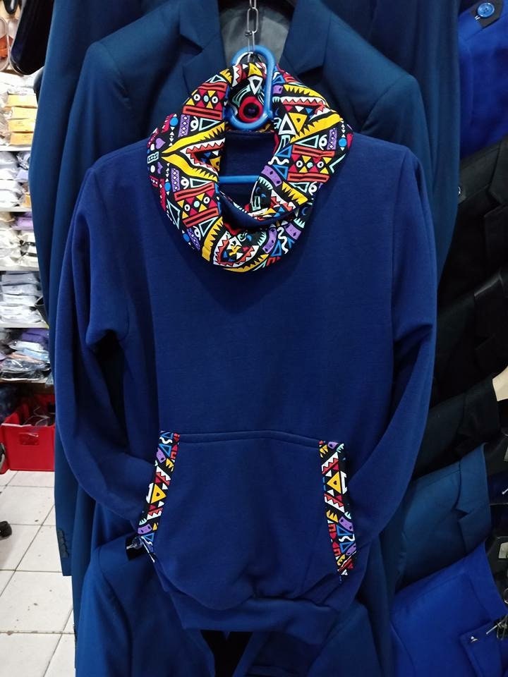 Dashiki Rundschal | Ankara Snoodie Pullover Afrika Inspirierte Muster Unisex Blau von TribalMaasaiShop