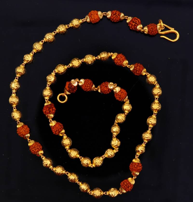 Vintage 22K Gelbgold Handgefertigte Gravierte Goldperlen Mit Natürlicher Rudraksha Kette Wunderschöne Unisex Halskette Schmuck von TribalOrnaments