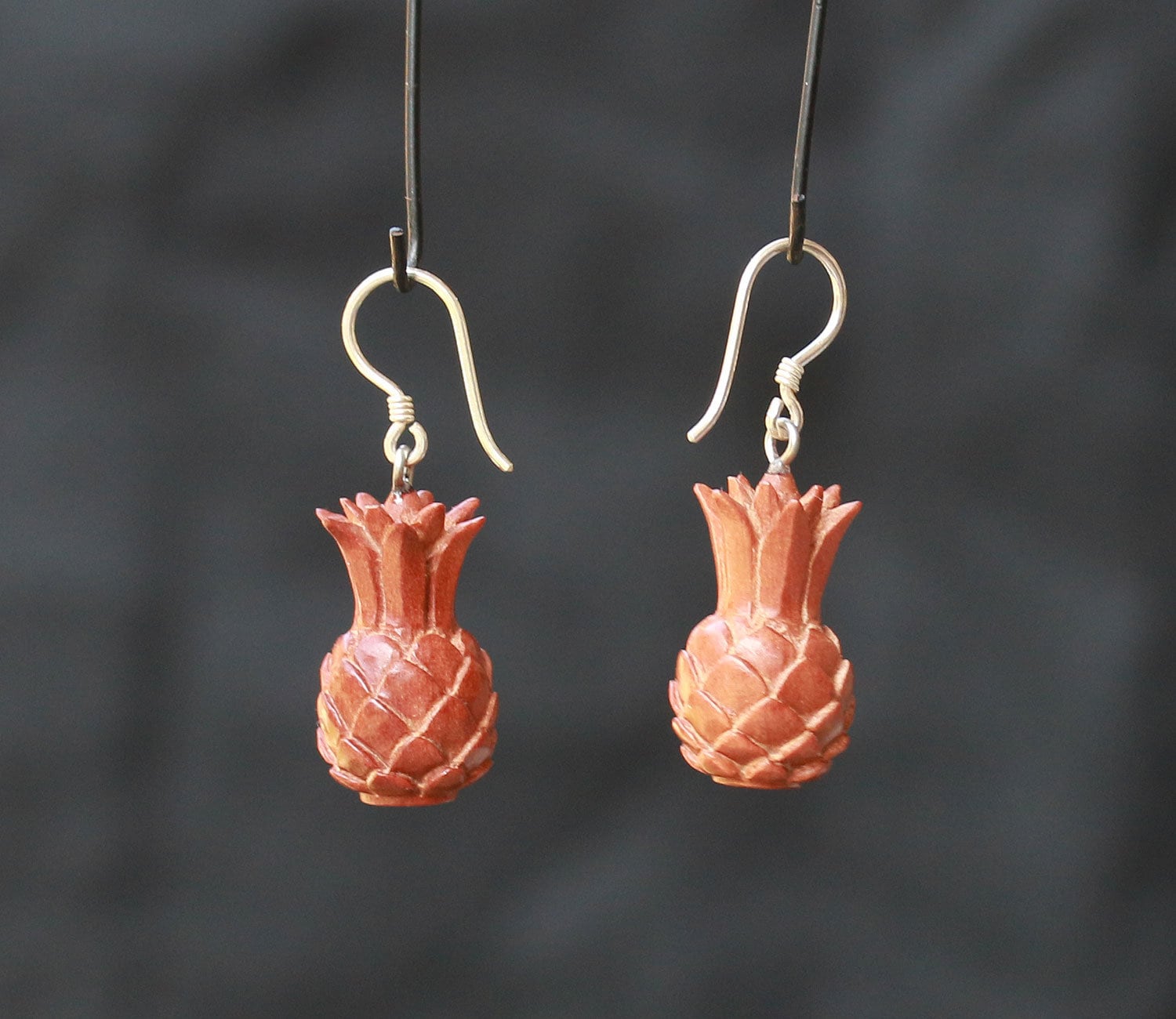 Sonderpreise Ohrstecker Aus Ananas Saba Holz Handgeschnitzt .preis Pro Paar Sonderpreise Ohrstecker Aus Ananas Saba Holz Handgeschnitzt .preis Pro Paar von Tribalisland