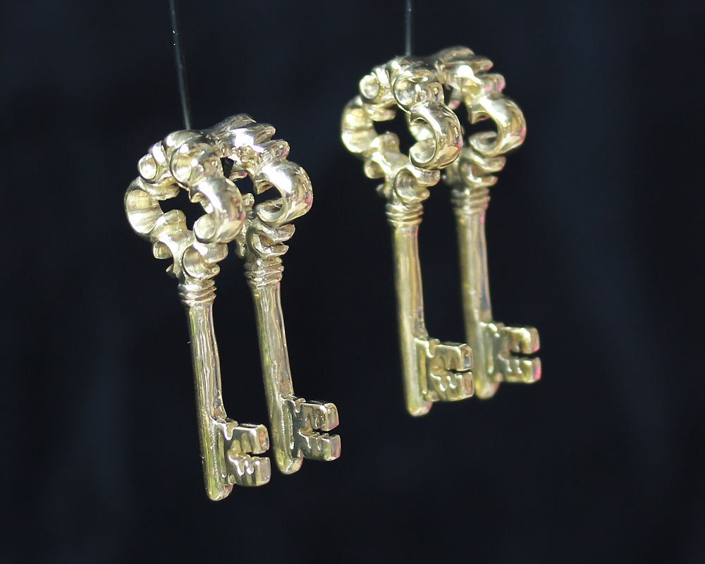steampunk Key Ohrgewichte Messing Oder Versilbert steampunk Key Ohrgewichte Messing Oder Versilbert von Tribalisland