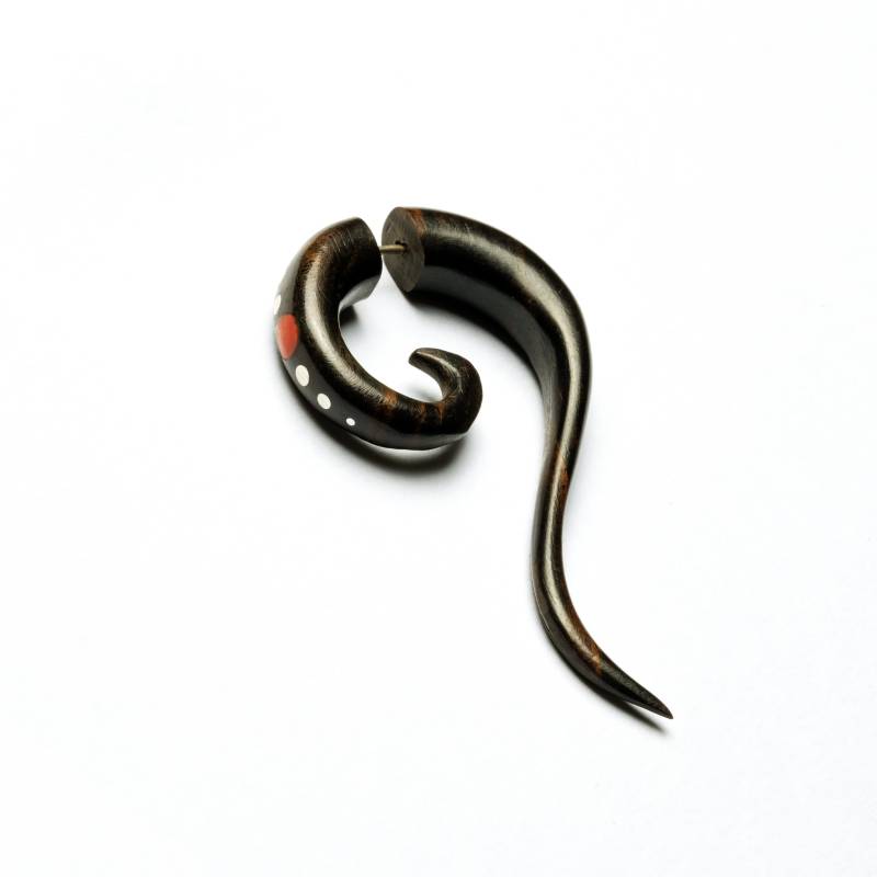 Haku Spiralförmige Holz Ohrringe Mit Türkis, Koralle, Malachit, Natürliche Ohrringe, Preis Pro Einzel Haku Spiralförmige Holz Ohrringe Mit Türkis, Koralle, Malachit, Natürliche Ohrringe, Preis Pro Einzel von Tribulondon