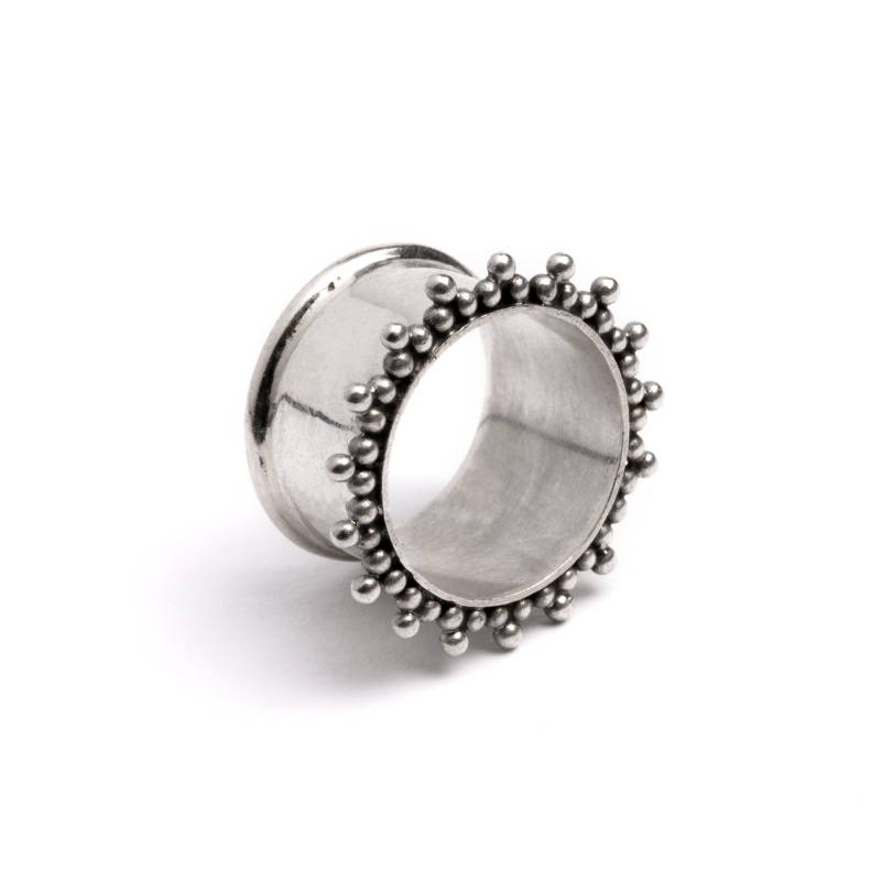 Silber Plugs Tunnel, Ohr 4mm/6G - 25mm Für Gedehnte Ohren, Meterware, Preis Pro Einzel Silber Plugs Tunnel, Ohr 4mm/6G - 25mm Für Gedehnte Ohren, Meterware, Preis Pro Einzel von Tribulondon