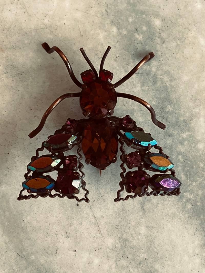 Vintage Neu Gablonz Steinbesatz Insekten Brosche von TriciaLeonardVintage