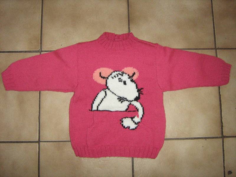 Hellrosa Pullover, Jacquardpullover Mit Weißer Maus, Größe 2 Jahre, Gestrickt, Handgefertigt, Acryl, Rundhalsausschnitt, Knöpfe Auf Der von TricotDeBinouche