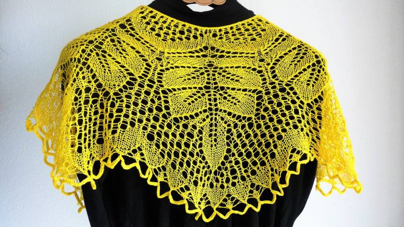 "Abenteuer" Gelber Schal, Handgestrickt Aus Baumwolle von TricoteArt