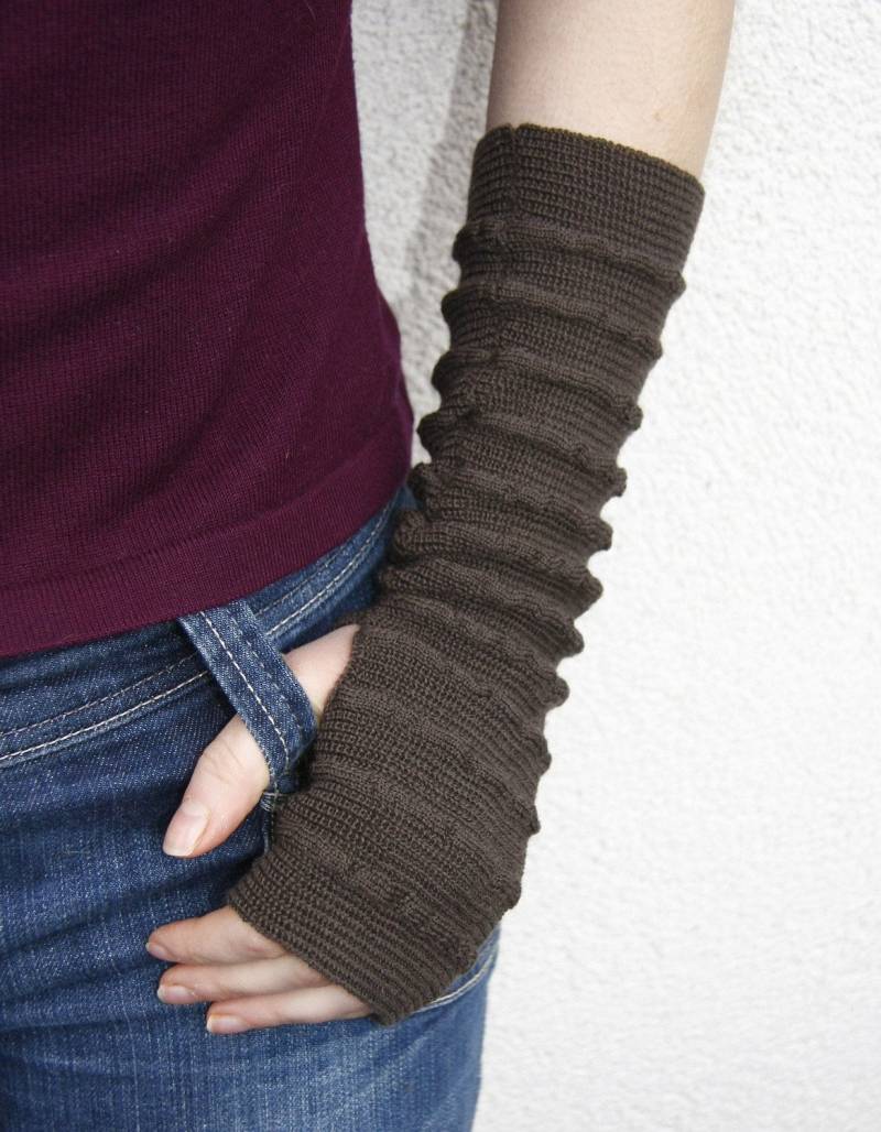 Armstulpen - in Braun von Tricotruc
