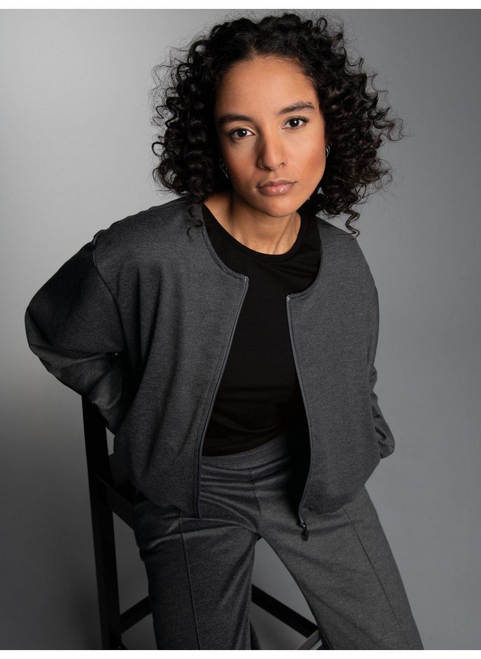 Trigema Sweatjacke TRIGEMA Oversized Sweatjacke (1-tlg) von Trigema