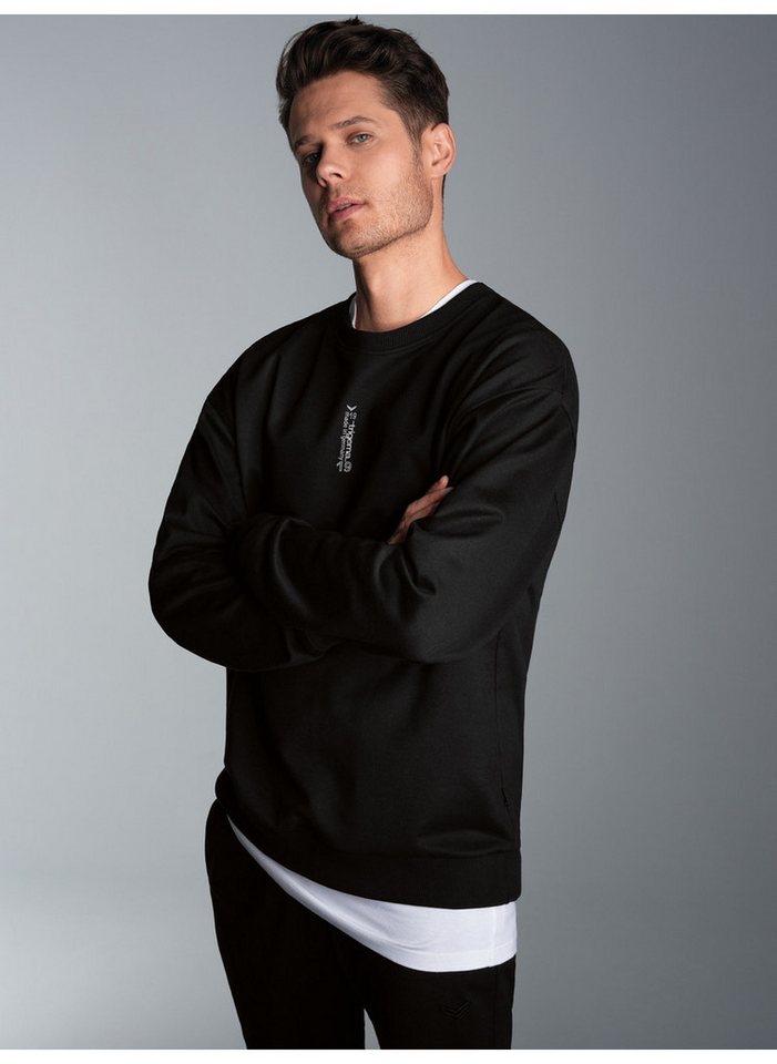 Trigema Sweatshirt TRIGEMA Sweatshirt mit modischen Prints von Trigema