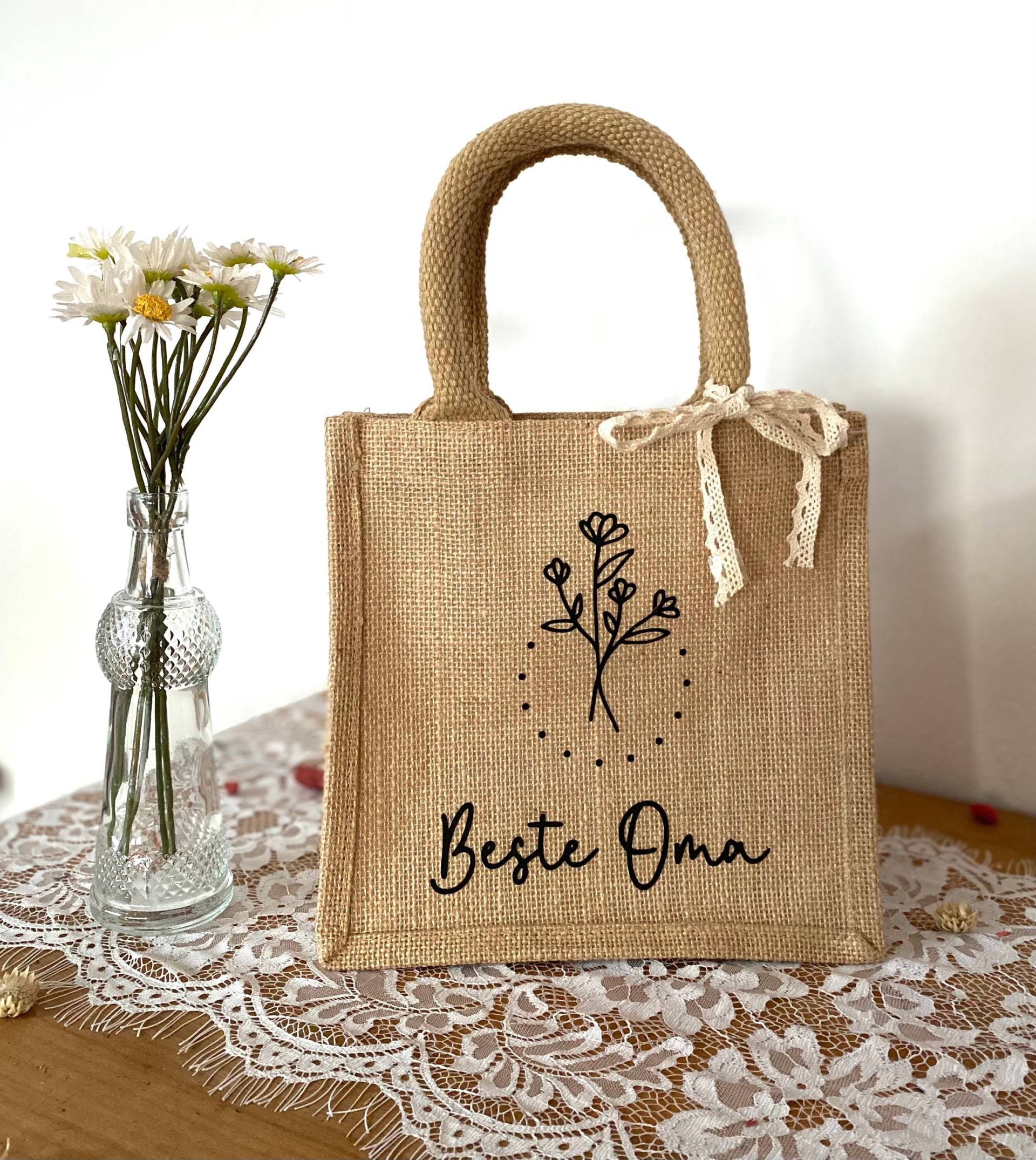 Jutetasche/Juteshopper Beste Oma Tasche Mit Namen Personalisiert Geschenkidee Frühling von TrinchensWERKELEI