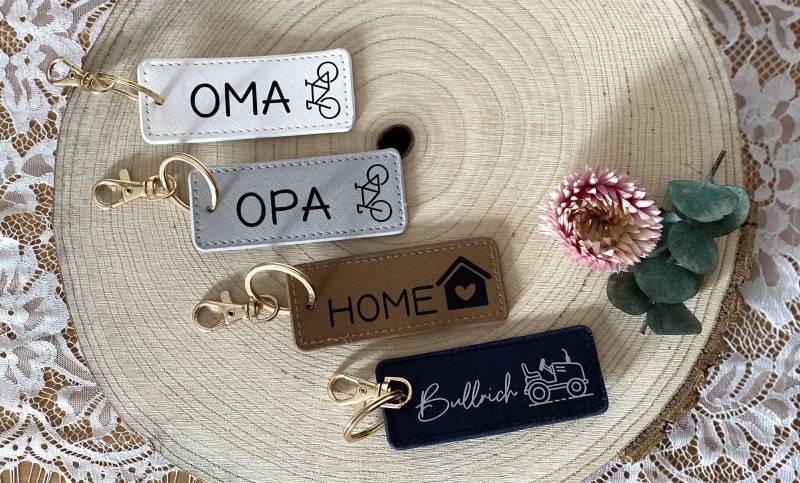 Personalisierter Schlüsselanhänger/Mit Namen Geschenk Muttertag Geburtstag Einzug von TrinchensWERKELEI