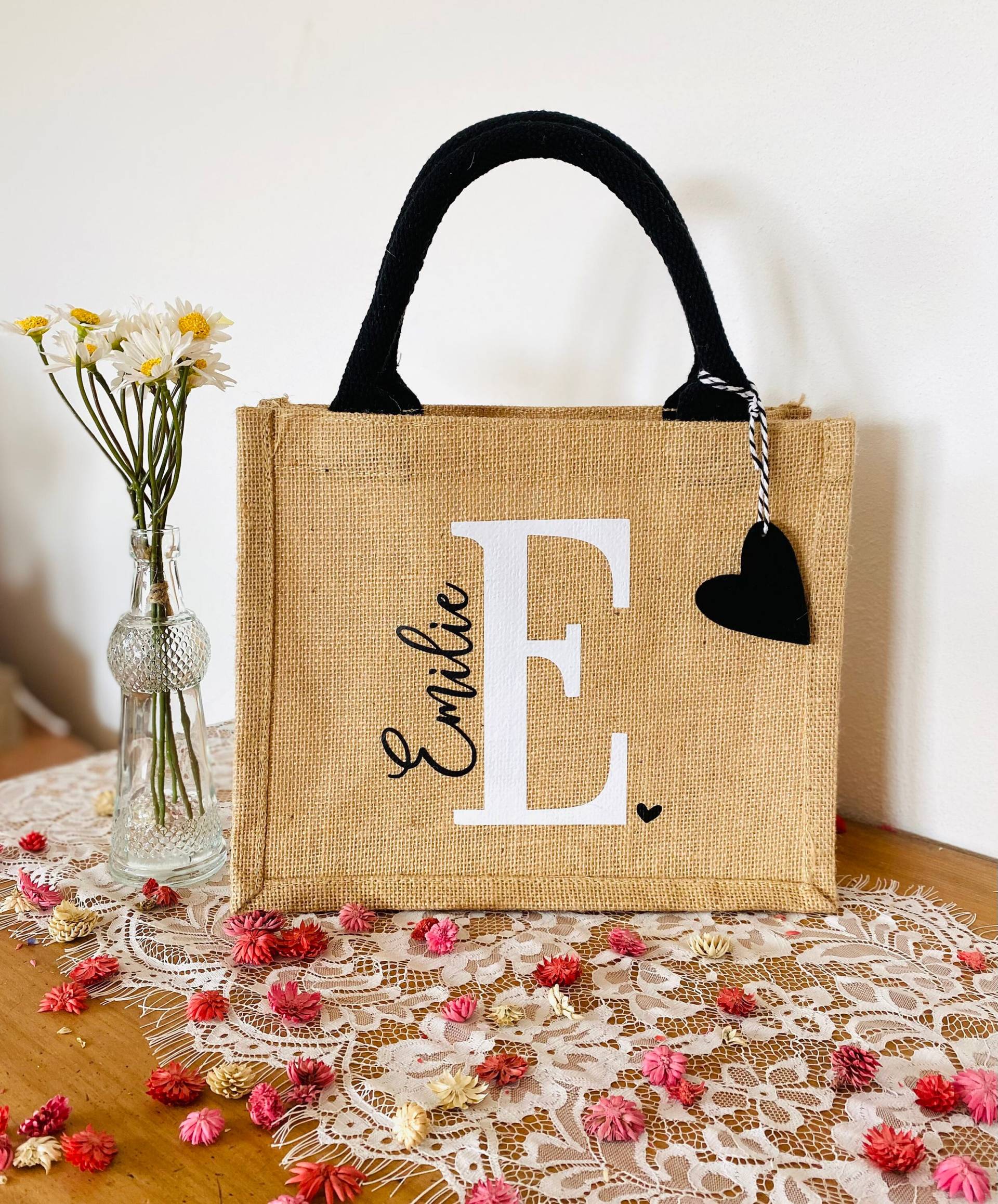 Tasche Mit Name/Jutetasche Herzanhänger Personalisiert Geschenk Buchstabe Freundebuch von TrinchensWERKELEI