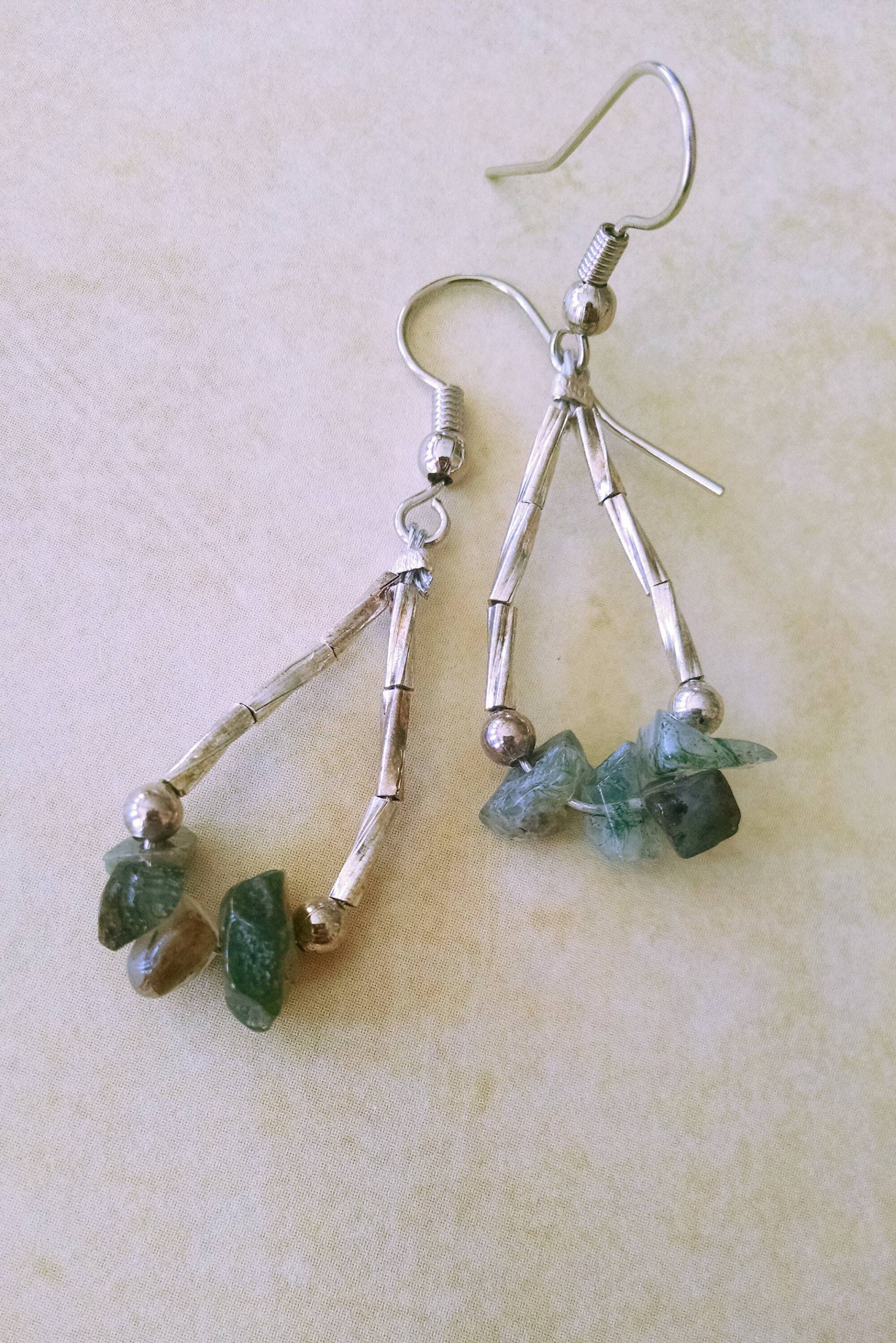 Oma Kollektion Blau-Grau Stein Perlen Ohrringe von TrinityRevolt