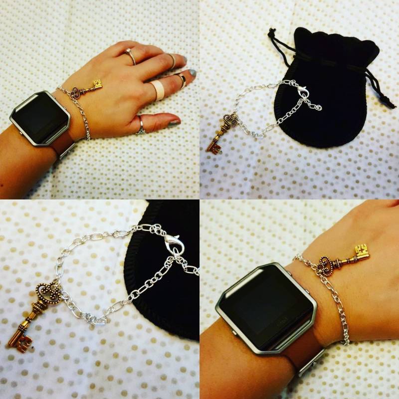 Antike Schlüssel Armband Antike Schlüssel Armband von TrinketCellar