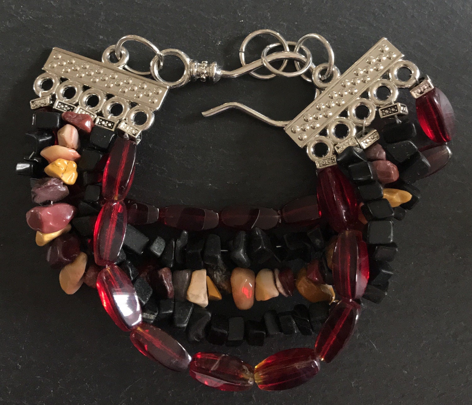 Der Prärie. Multi-Strang-Armband/Halbedel Steine Glasperlen Anweisung Black Onyx Mookait Der Prärie. Multi-Strang-Armband/Halbedel Steine Glasperlen Anweisung Black Onyx Mookait von TrinketsByLynn
