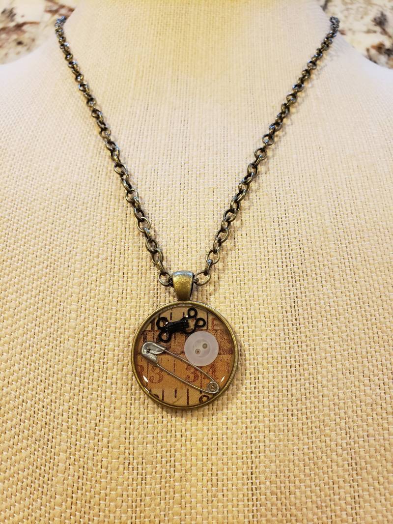 steampunk Halskette/steampunk Kostüm/Resin Halskette/Schneiderin Schmuck steampunk Halskette/steampunk Kostüm/Resin Halskette/Schneiderin Schmuck von TrinketsThroughTime