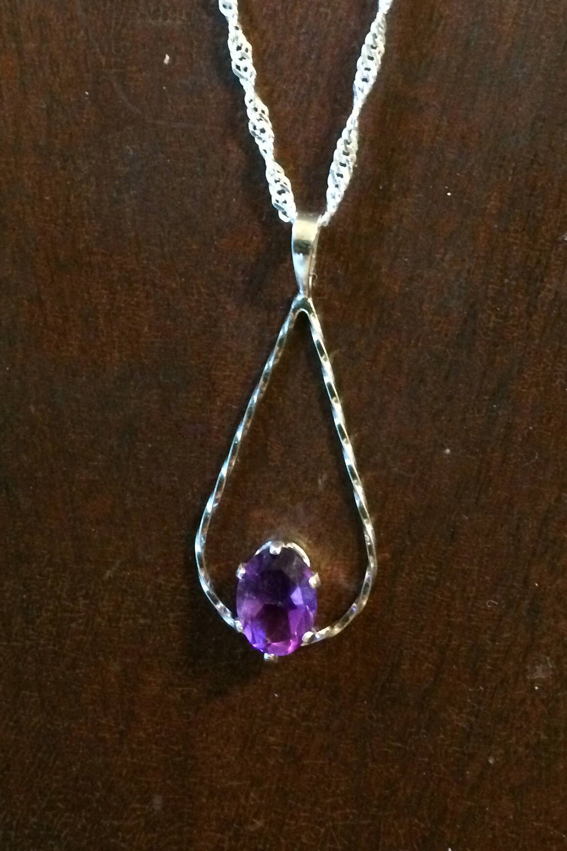 Amethyst Twisted Tropfen Sterling Silber Anhänger Amethyst Twisted Tropfen Sterling Silber Anhänger von TrinketsbyDori