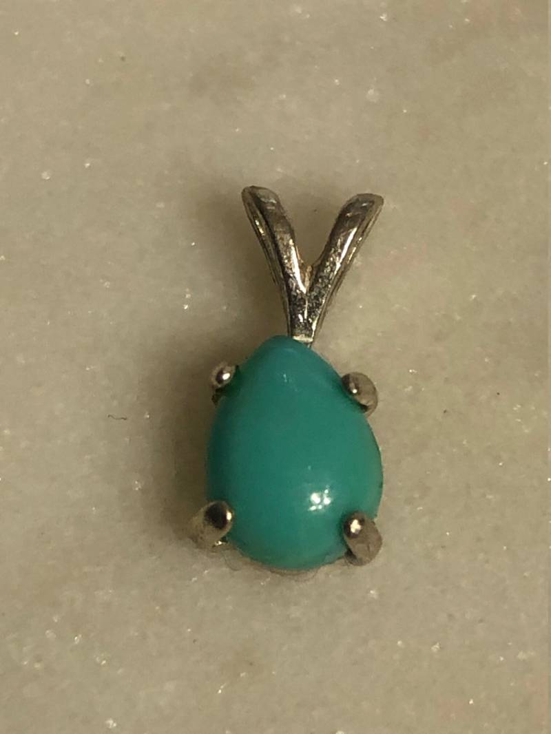 Sonora Blauer Türkis Anhänger Mit Optionaler Sterling Silber Kette Sonora Blauer Türkis Anhänger Mit Optionaler Sterling Silber Kette von TrinketsbyDori