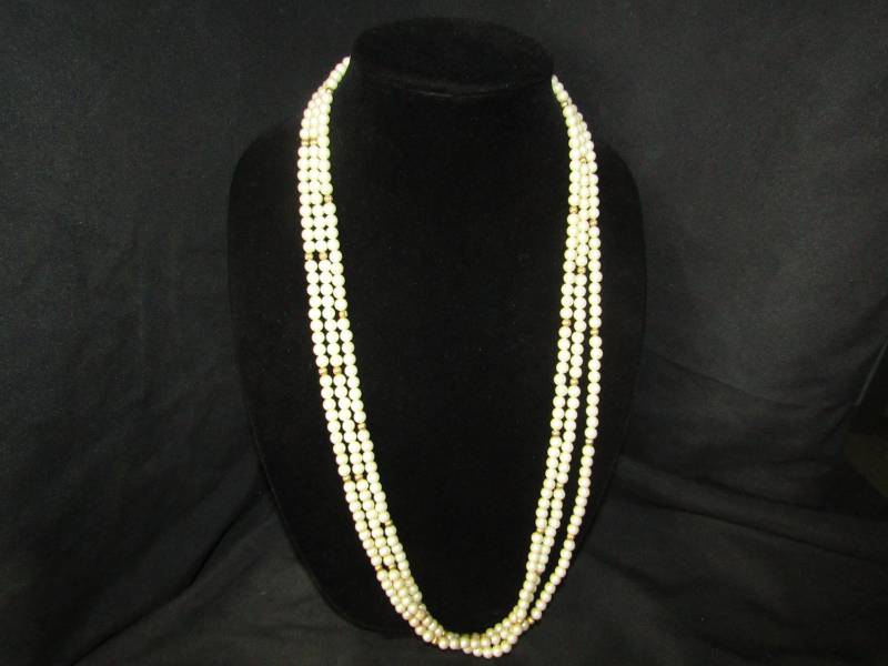 Vintage Kunstperlen Tristrang Halskette von TripleRBoutique