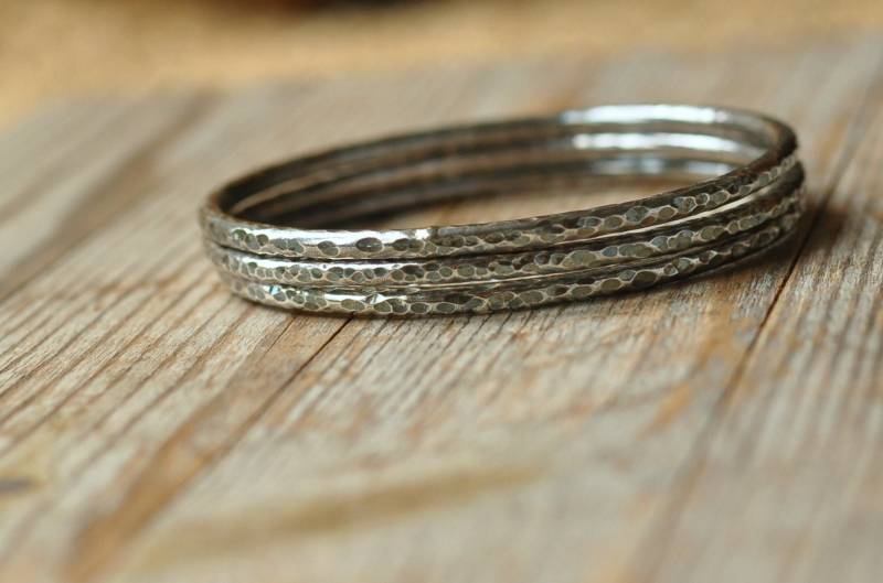 3Er Set Armreifen Aus Sterlingsilber Gehämmert, Handgeschmiedet, Unikat 3Er Set Armreifen Aus Sterlingsilber Gehämmert, Handgeschmiedet, Unikat von TripoliAndRouge