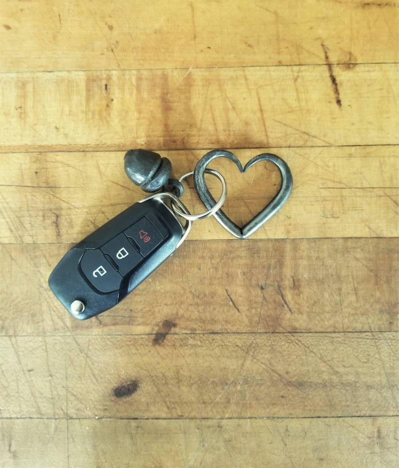 Herz Schlüsselanhänger, Handgeschmiedet Herz Schlüsselanhänger, Handgeschmiedet von TrippsEnd