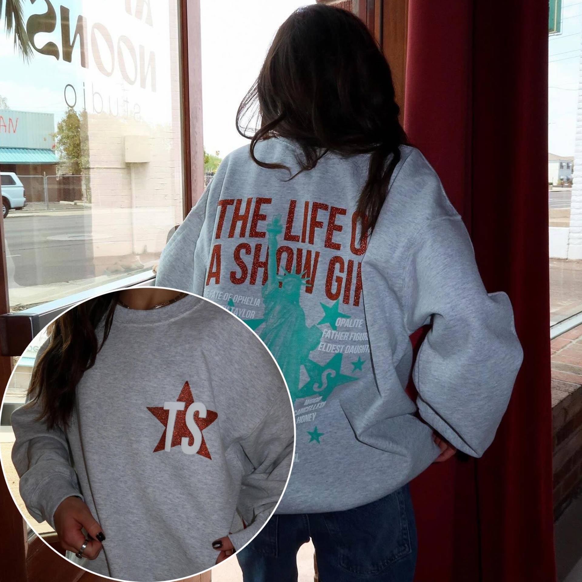 2 Seiten T.s Showgirl Sweatshirt, Ts12 Shirt Für Fans von Triulala