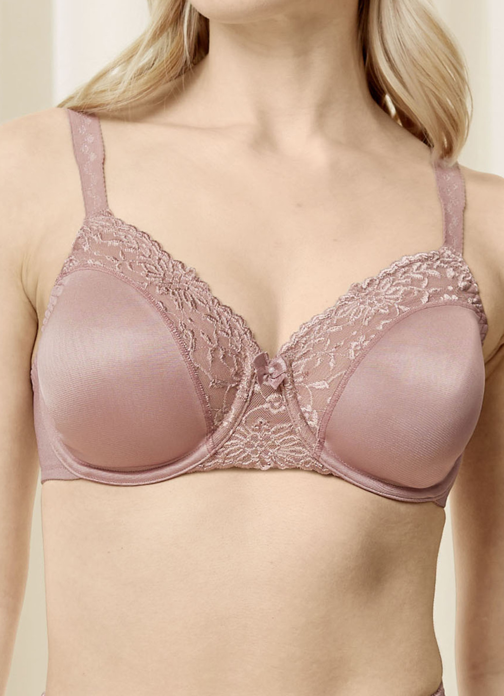 Triumph-Ladyform Soft-Minimizer-Bügel-BH, Cup D, Rosenquarz, Größe 90 von Triumph