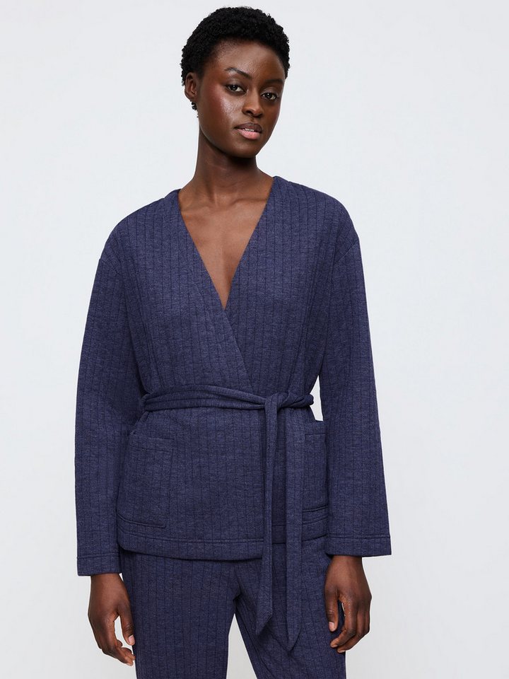 Triumph Morgenmantel Cozy Comfort Robe Top Quilted, überschnittene Schultern - Taillengürtel - warmer Steppstoff von Triumph