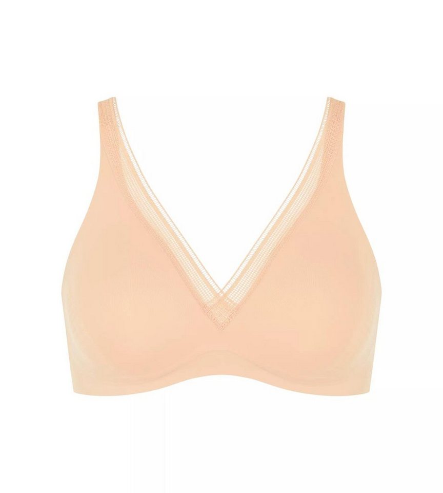 Triumph Schalen-BH sloggi BODY ADAPT Twist T-shirt bra von Triumph