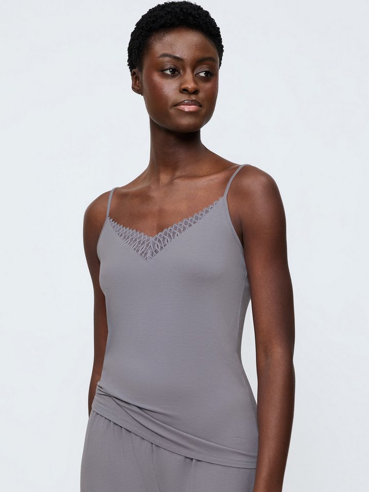 Triumph Sleepshirt Aura Spotlight Camisole Schalen-BH-Hemd minimizer entlasstung von Triumph