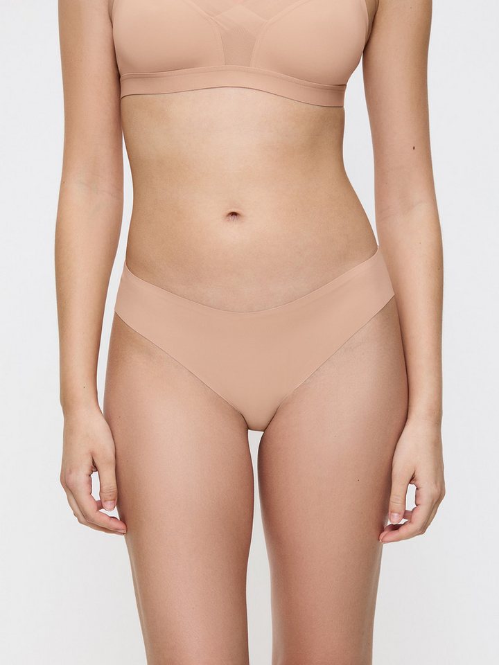 Triumph Tai-Slip Smart Invisible nahtlose Verarbeitung - keine sichtbaren Pantylines von Triumph
